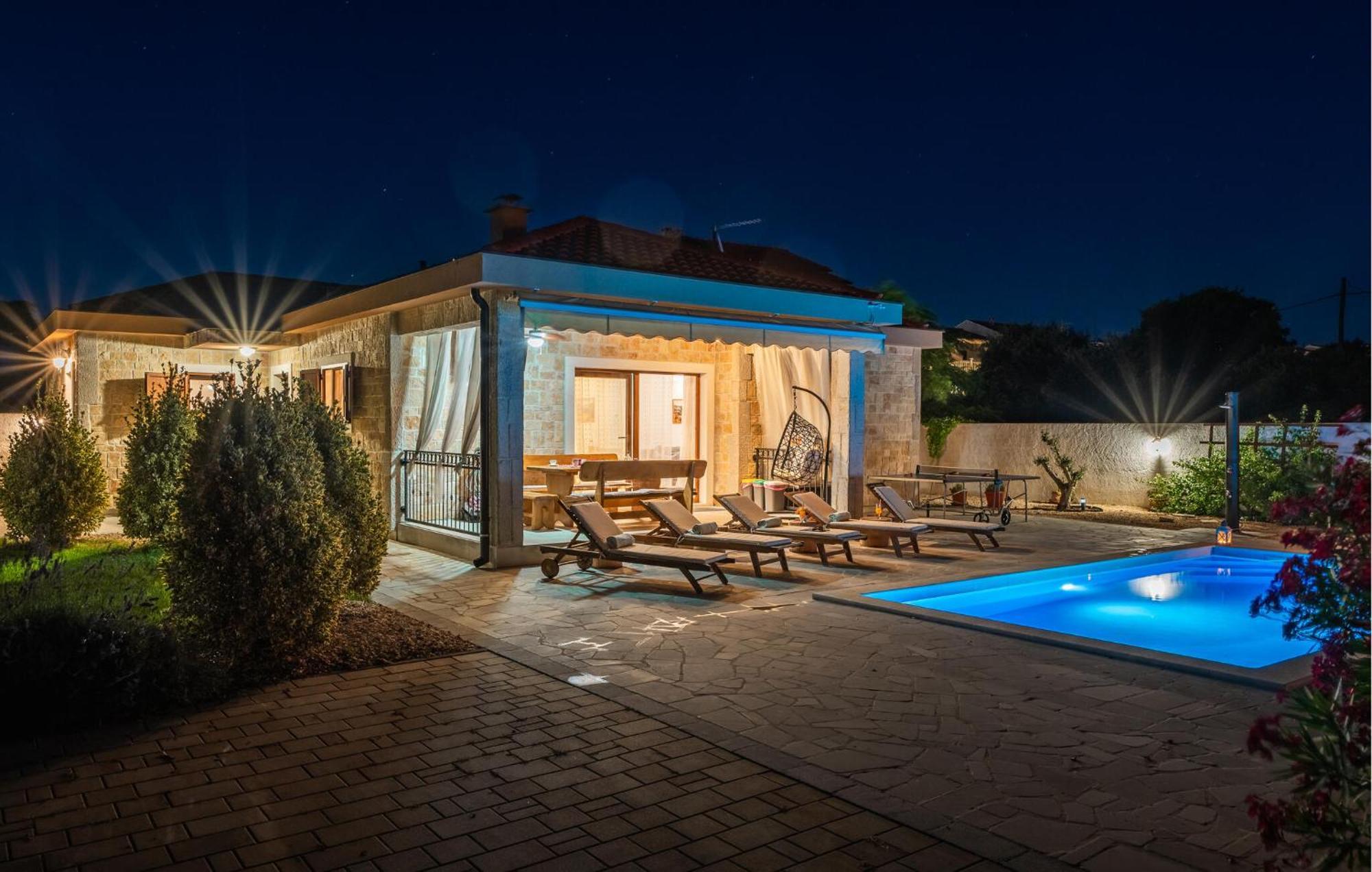 Pet Friendly In With Wifi Holiday home